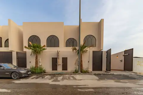 دوبلكس للبيع في حي العارض، الرياض بمساحة 300 م²