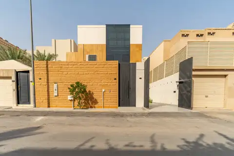 فيلا للبيع متميزة في حي الياسمين، الرياض بمساحة 360 م²
